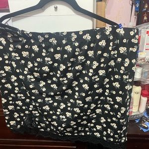 Cotton floral mini skirt